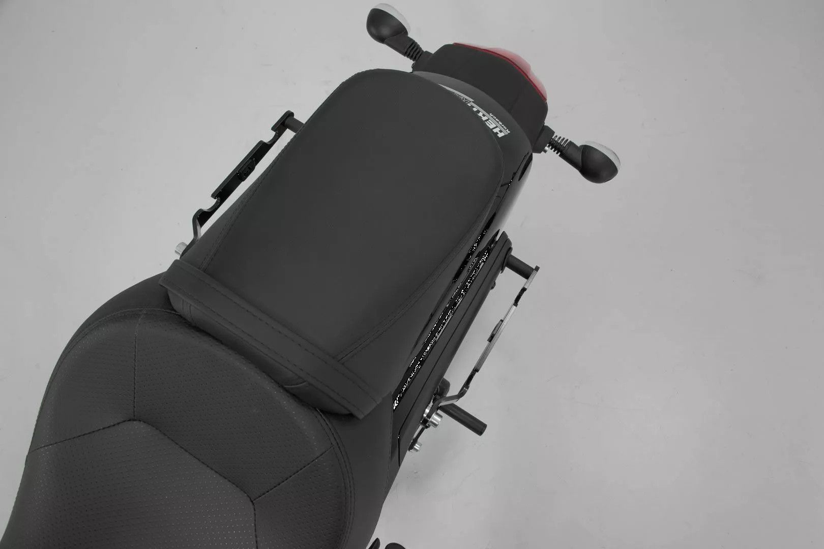 Sw-motech HTA.08.682.10000 SLH oldalsó tartó Csomagtartó állvány motorkerékpárra 1