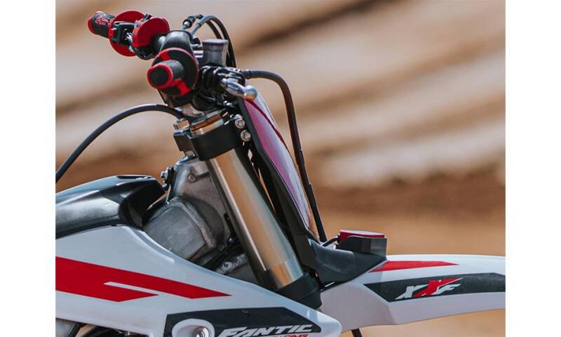 FANTIC XXF 450 krosszmotor MY23 FANTIC motorkerékpár 0