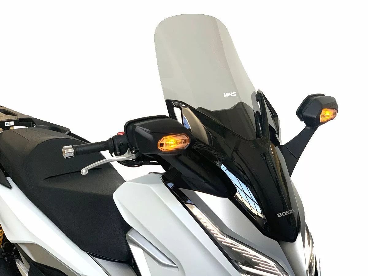 Wrs HO022F szélvédő robogóhoz Szélvédő, fejidom 0