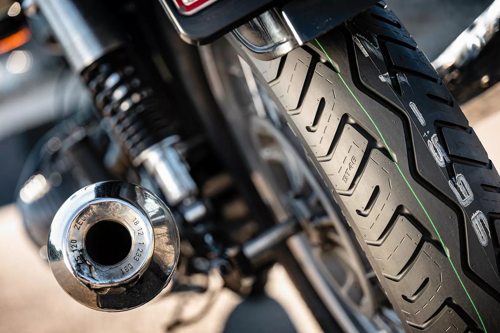 Bridgestone 19610 Battlax BT46 gumiabroncs Motorkerékpár gumiabroncs 5