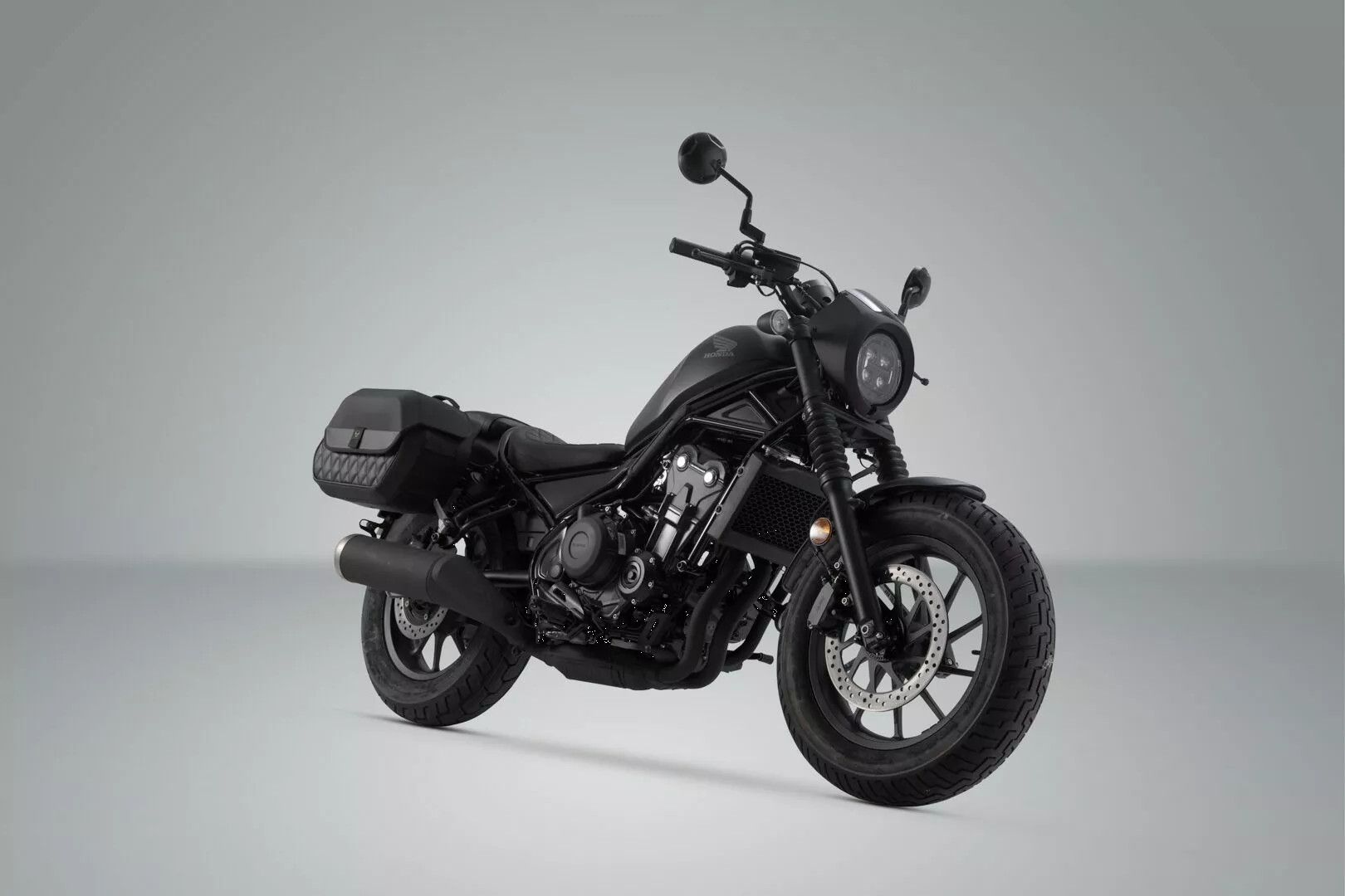 Sw-motech HTA.01.682.11000 SLH oldalsó tartó Csomagtartó állvány motorkerékpárra 2