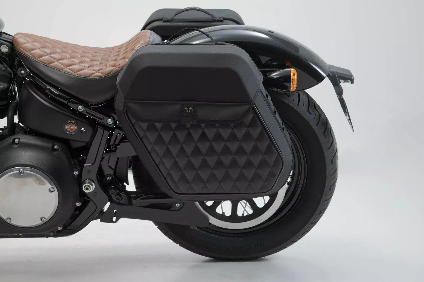 Sw-motech HTA.18.682.10000 SLH oldalsó tartó Csomagtartó állvány motorkerékpárra 3