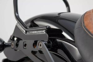 Sw-motech HTA.18.682.15000 SLH oldalsó tartó adapter készlet Csomagtartó állvány motorkerékpárra