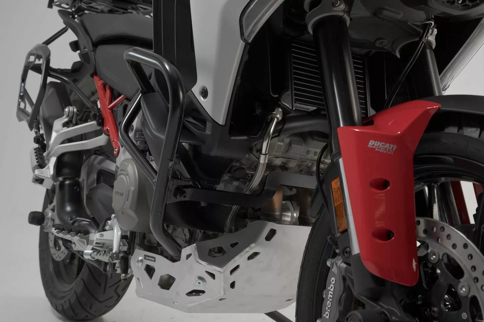 Sw-motech SBL.22.822.10000/B Crash Bar Sárvédő, vázvédő, idom 2