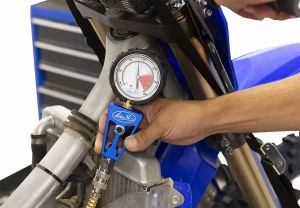 Motion pro 08-0651 tömörítési teszter eszköz Szerszám motorkerékpár szereléshez 2