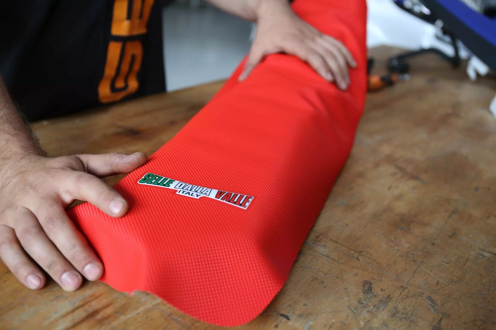 Selle dalla valle SDV011RR Super Grip Racing üléshuzat Üléspárna, üléshuzat, univerzális ülés 2