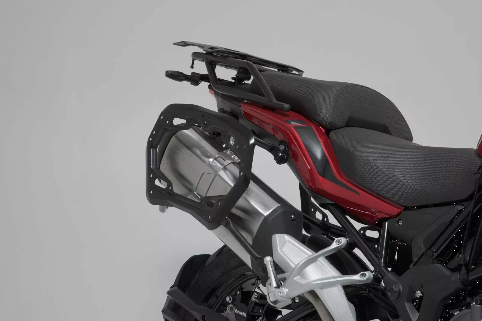 Sw-motech KFT.19.806.30000/B PRO oldalsó tartó Csomagtartó állvány motorkerékpárra 2