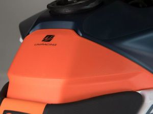 Uniracing K49552 Scratch Saver Matrica 3