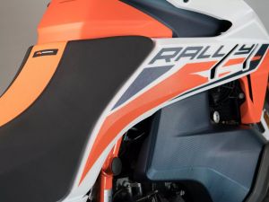 Uniracing K49552 Scratch Saver Matrica 9