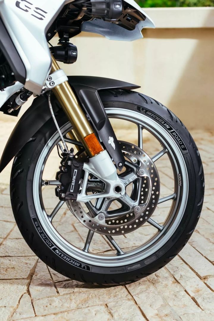 Michelin 749529 Road 6 Gumiabroncs Motorkerékpár gumiabroncs 3