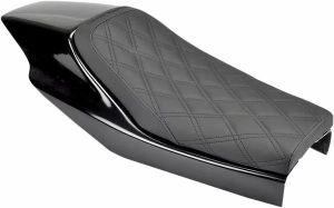 Saddlemen Z4204 Eliminator Carbon Fiber Solo Seat Ülés, nyereg