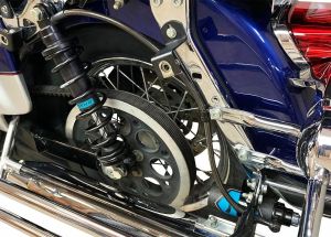 Legend suspension 1310-1880 REVO ARC Remote Reservoir FL tekercsfelfüggesztés Lengéscsillapító hátra 2