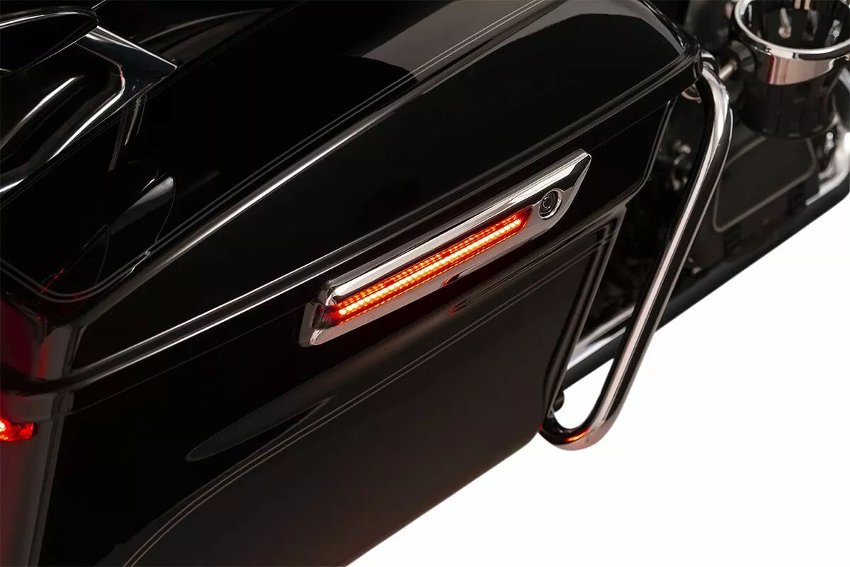 Ciro 40070 LED nyeregtáskás csuklópántok Oldaldoboz és alkatrészei 2