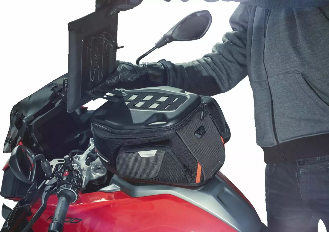 Sw-motech BC.trs.00.151.30001 Tablet-Drybag Molle Systemhez Tanktáska 4