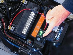 Jims 5500 fedélzeti diagnosztikai voltmérő Akkumulátor töltő 1