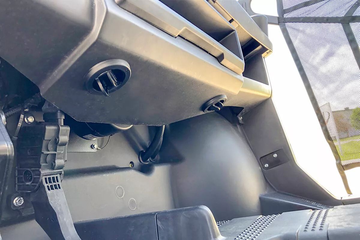 Moose utility division Z4311 UTV fülke fűtőkészlet ATV hólánc 1