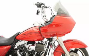 Klock werks KWW-01-0620-T Pro Touring Flare™ szélvédő Szélvédő, plexi, fejidom 3