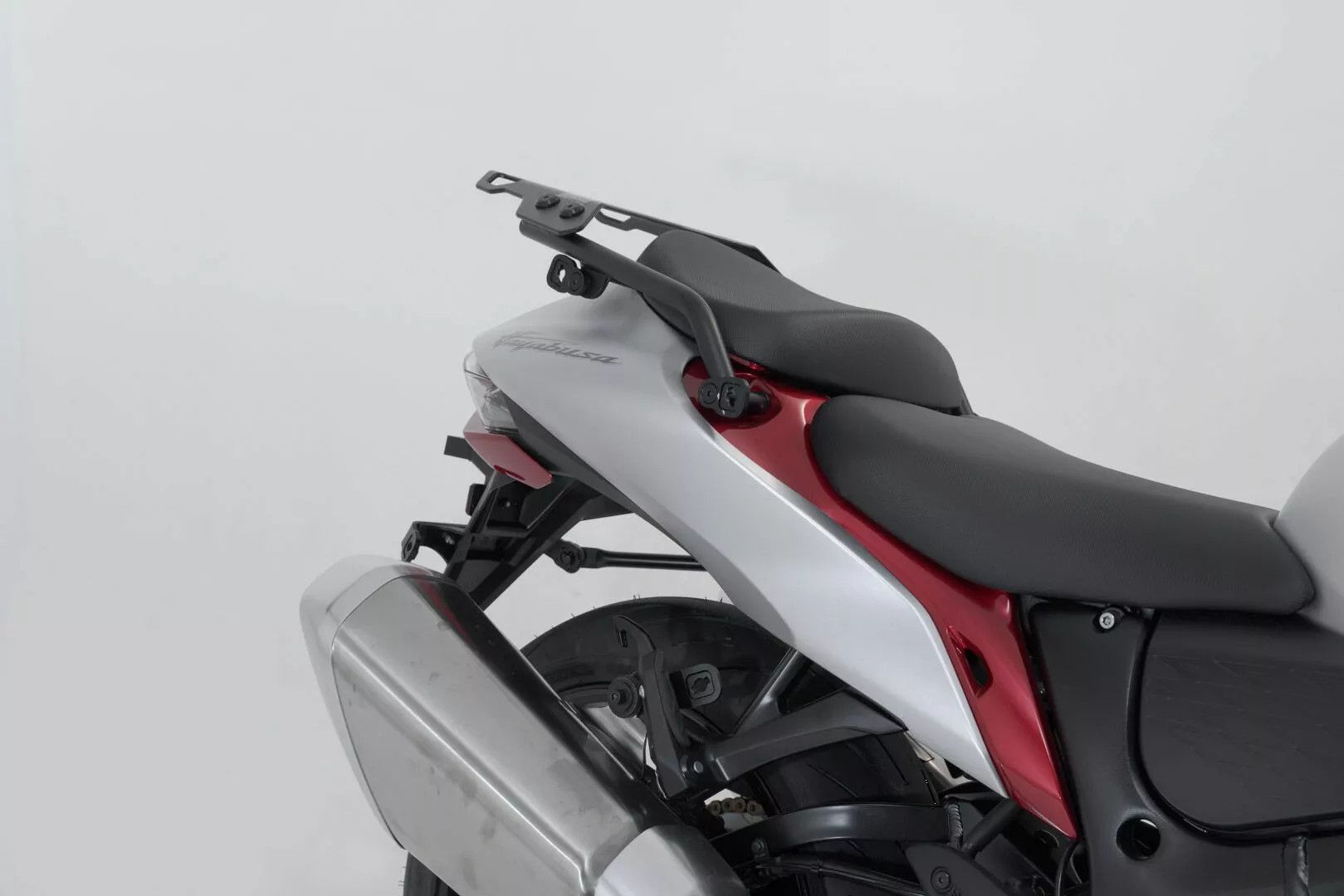 Sw-motech KFT.05.987.30000/B PRO oldalsó tartó Csomagtartó állvány motorkerékpárra 1
