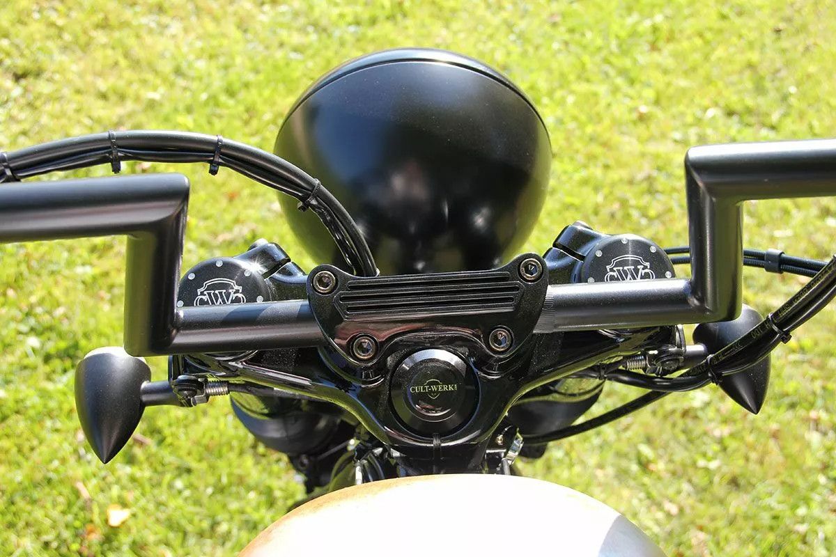 Cult werk HD-SPO029 Kormánybilincs Harley Sportsterhez Kormányra szerelhető kiegészítő 2