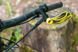 Avs racing PM105-14 kézvédőkészlet alumínium tartókkal Kézvédő, kézmelegítő 3