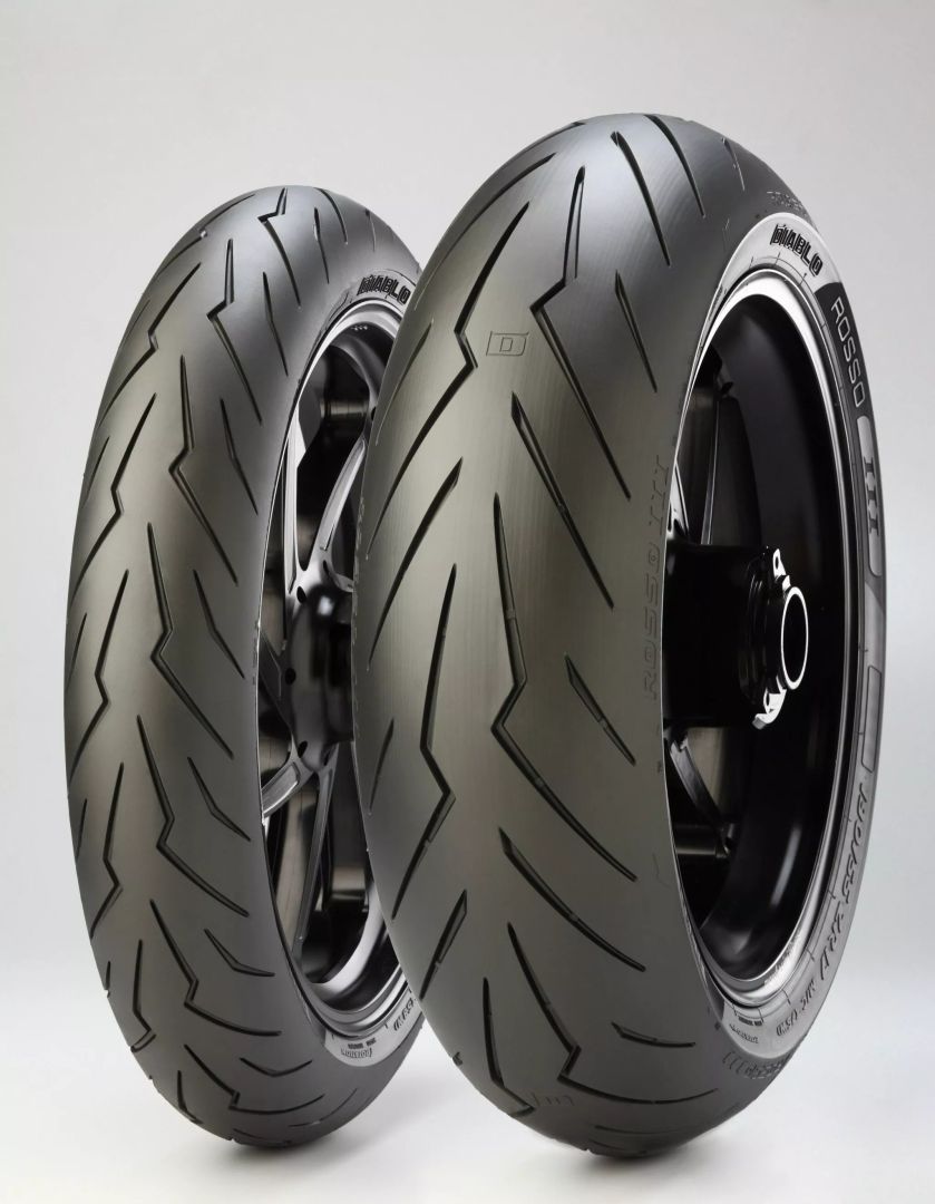Pirelli 4079800 Diablo Rosso III gumiabroncs Motorkerékpár gumiabroncs 0