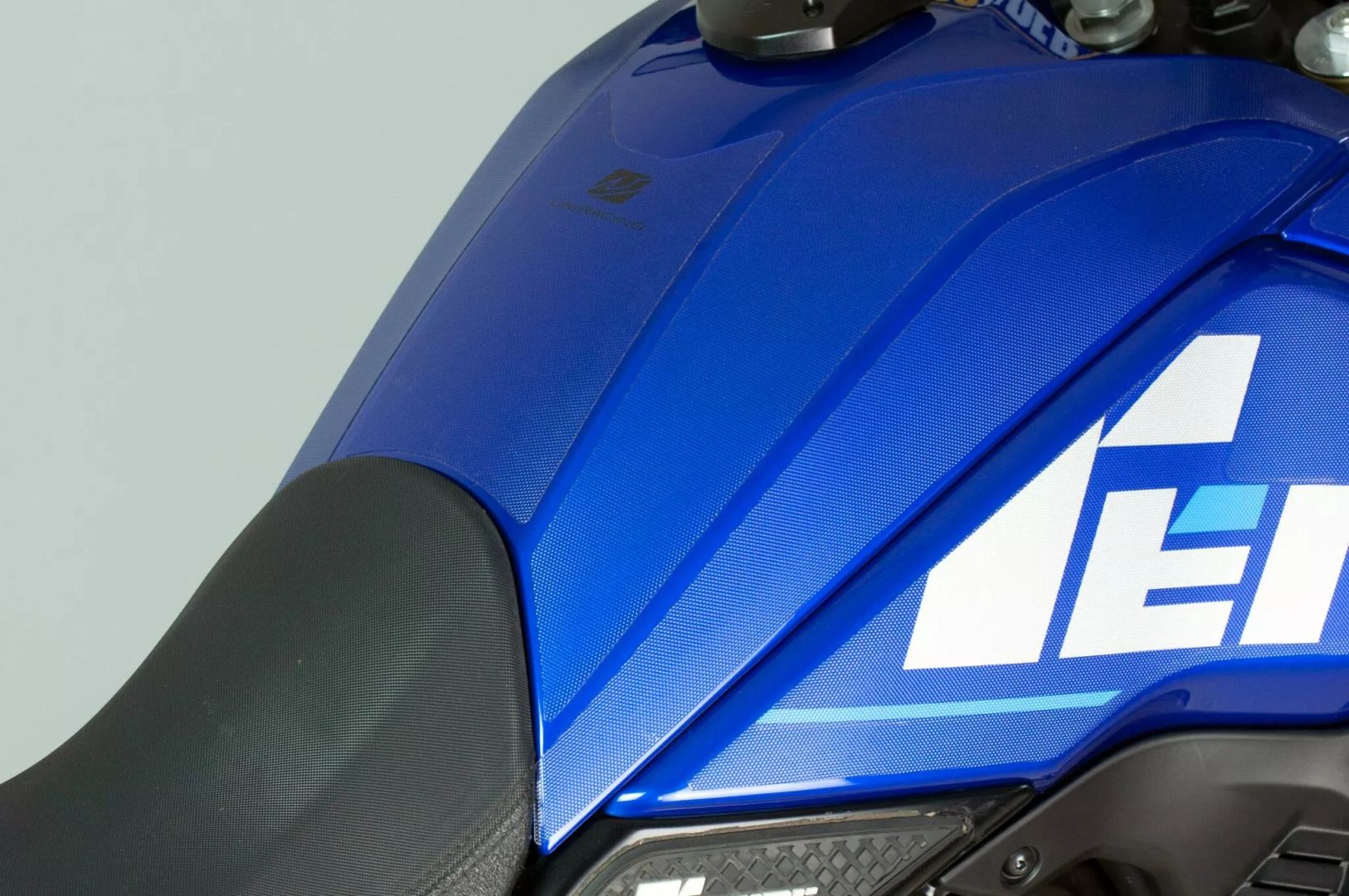 Uniracing K50865 Scratch Saver Yamaha Tenere 700 Matrica 6