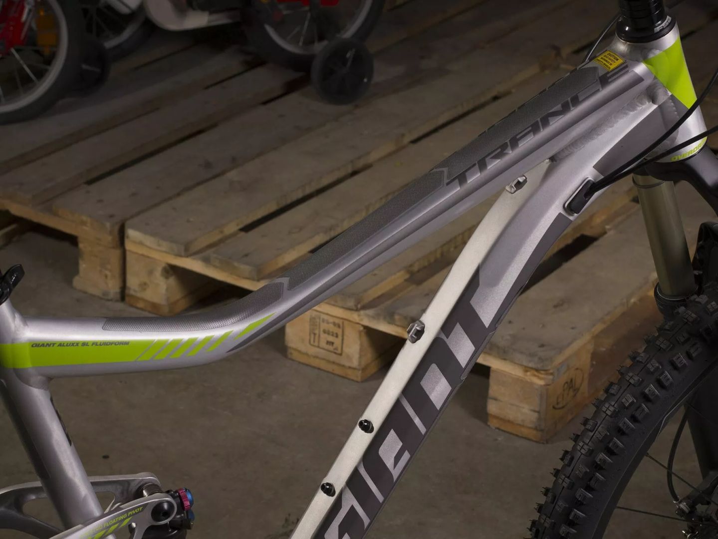 All mountain style AMSFG2SVWH keret őr extra védelem MISC BICYCLE SPECIFIC 1