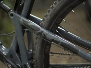 All mountain style AMSFG2DTCM keret őr extra védelem digitális camo MISC BICYCLE SPECIFIC 1