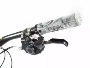 All mountain style AMSGP2WHCM BERM GRIPS CAMO MISC BICYCLE SPECIFIC 3