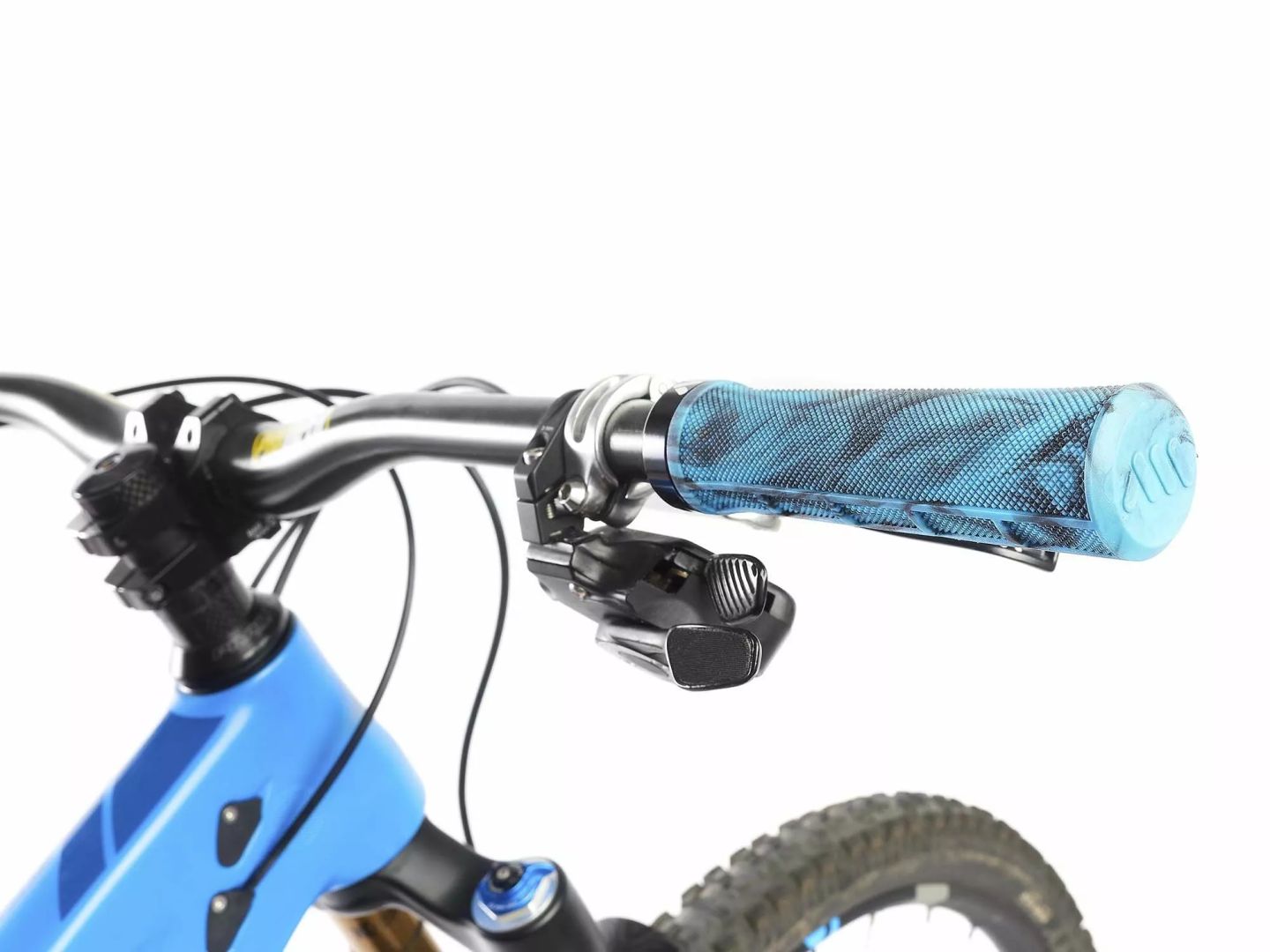 All mountain style AMSGP2BLCM BERM GRIPS CAMO MISC BICYCLE SPECIFIC 2