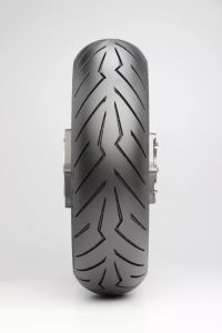Pirelli 4017500 Diablo Rosso robogó gumi Motorkerékpár gumiabroncs 1