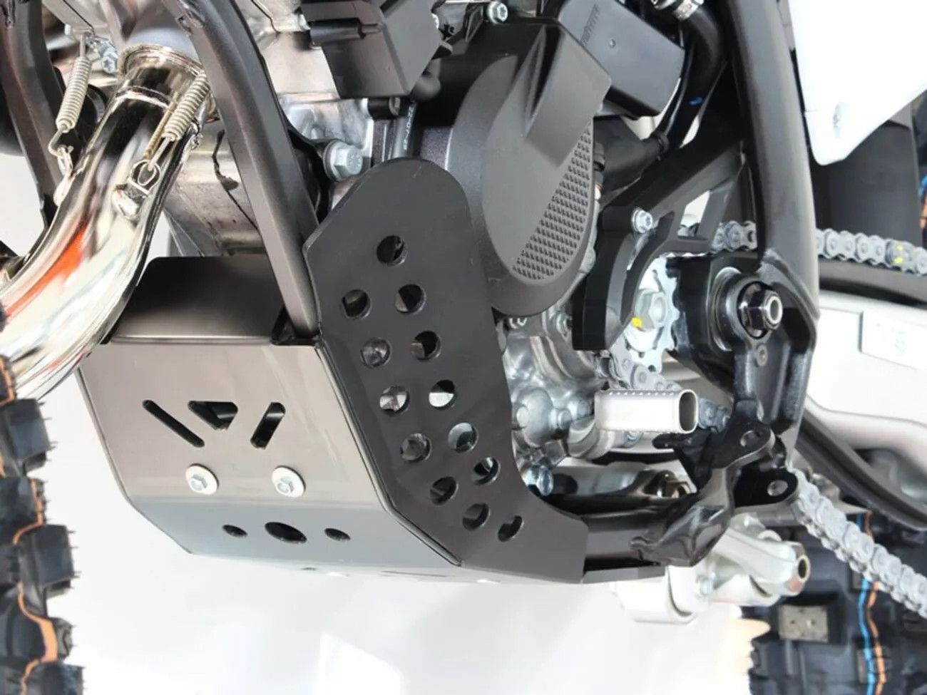 Axp racing AX1668 csúszólemez Bukócső, blokkvédő, váz 5