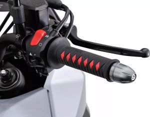 Daytona 80911 "BULLET" Kormányvégek, fegyver fém Fékkar, kuplungkar, kormánykapcsoló 1