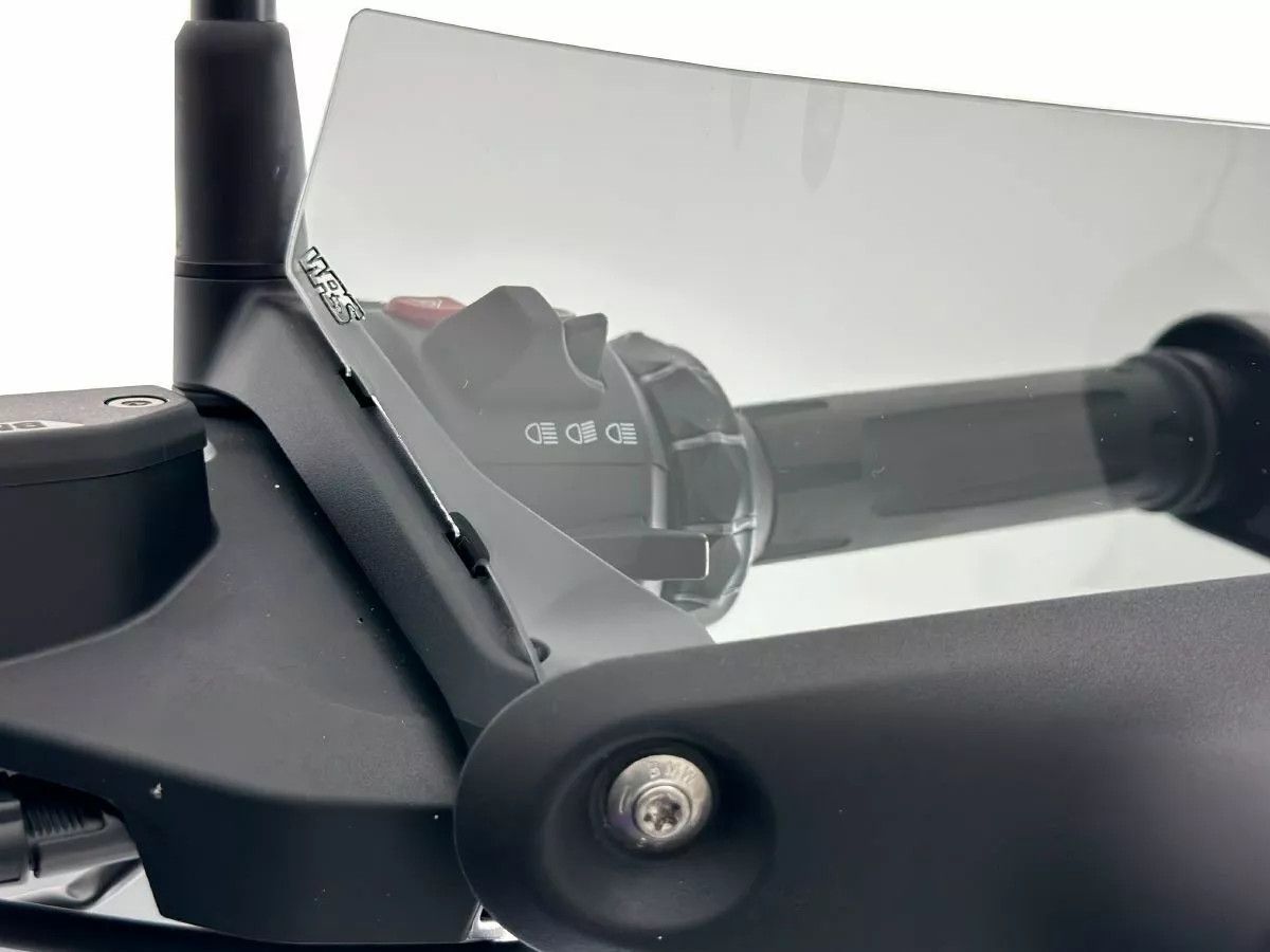 Wrs BM098F WRS kézvédő hosszabbító készlet BMW R 1300 GS 2023-2024 típushoz Fékkar, kuplungkar, kormánykapcsoló 2