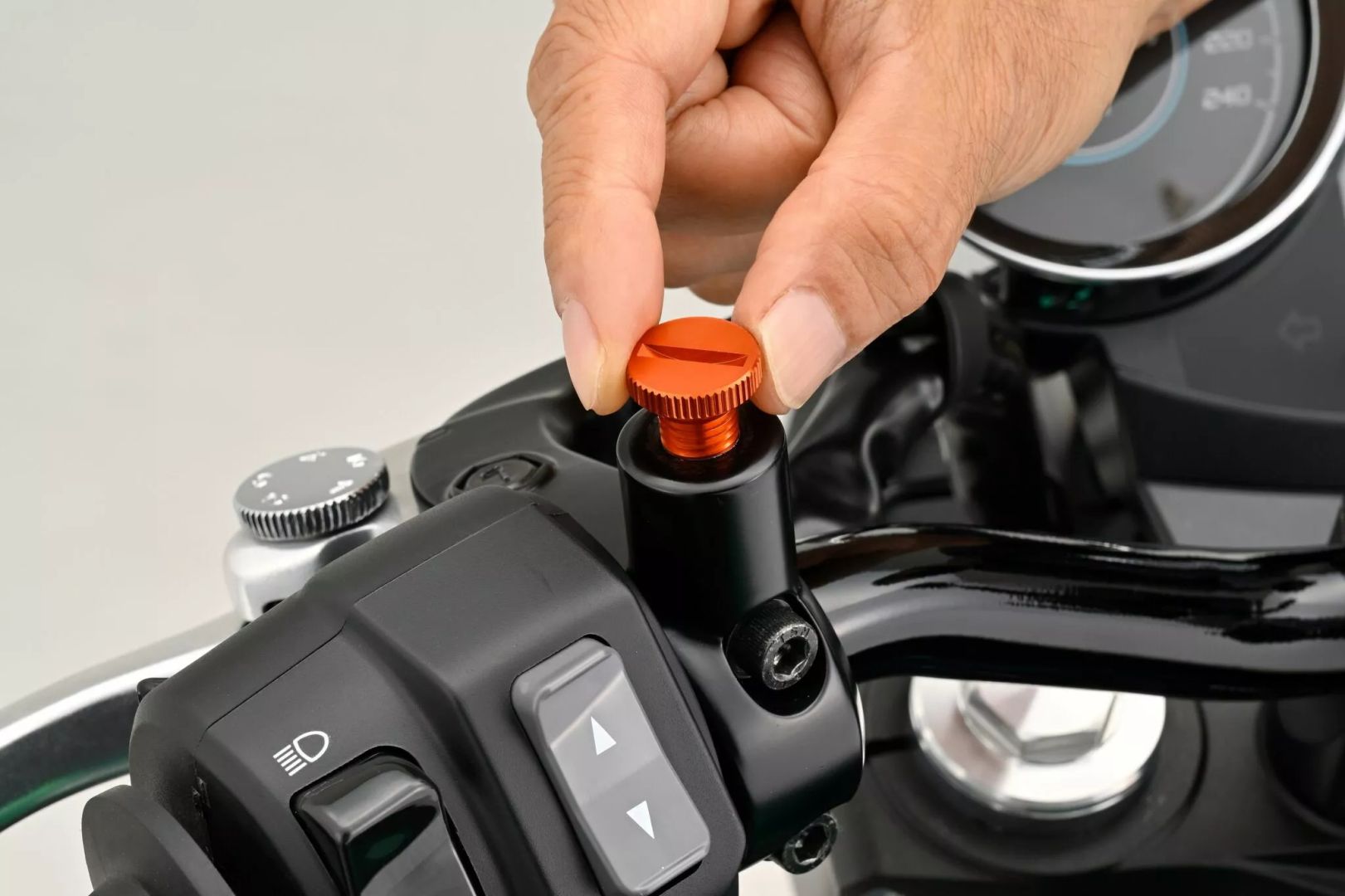 Daytona 80942 Tükördugó csavar Hardware & Accessories 4
