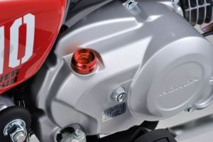 Daytona 98399 Bullet Olajbetöltő sapka Motorblokk alkatrész 1