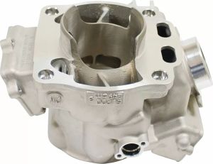 Cylinder works 21009-K01 nagy furatú hengerkészlet Motorblokk alkatrész 4