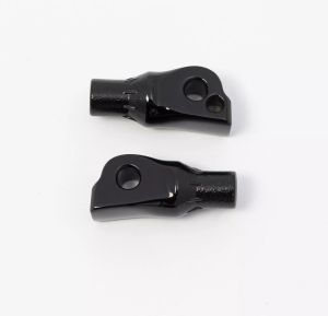 Kuryakyn KUR8926 Kúpos lábtartó adapter Lábtartókonzol és alkatrészei