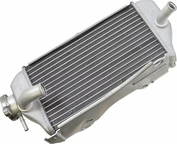Ksx KSX1051 csere OEM radiátor Motorblokk alkatrész 0