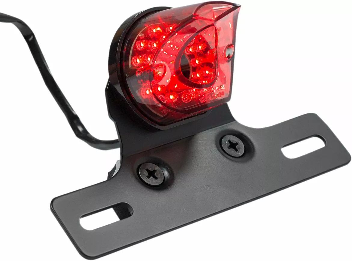 Parts europe 012141231A Univerzális hátsó lámpák Fényszóró, helyzetjelző 2