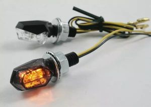 Parts europe 012086911 Univerzális E-jelölésű hátsó LED visszajelző lámpák Fényszóró, helyzetjelző