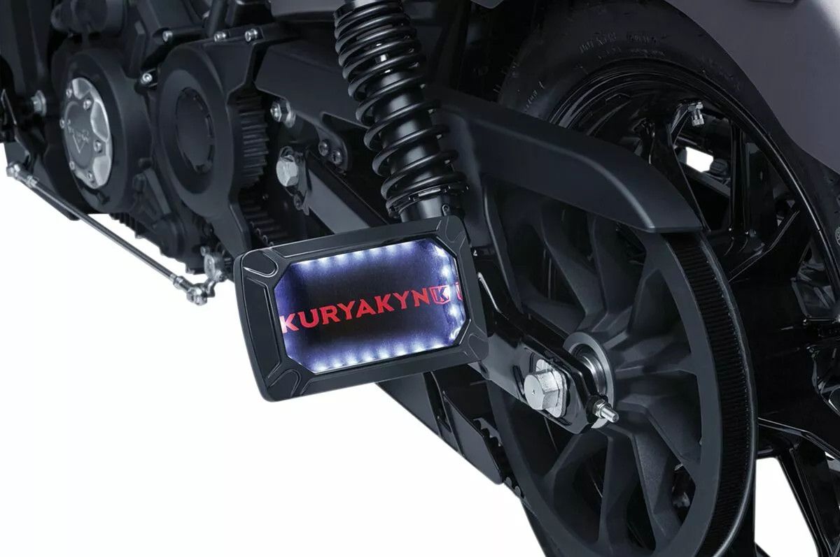 Kuryakyn KUR3127 oldalra szerelhető rendszámtáblára szerelhető konzol Rendszámtartók 1