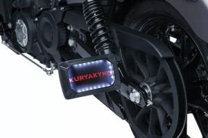 Kuryakyn KUR3127 oldalra szerelhető rendszámtáblára szerelhető konzol Rendszámtartók 1
