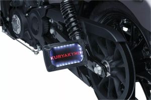 Kuryakyn KUR3193 Nova ívelt rendszámtartó Rendszámtartók 1