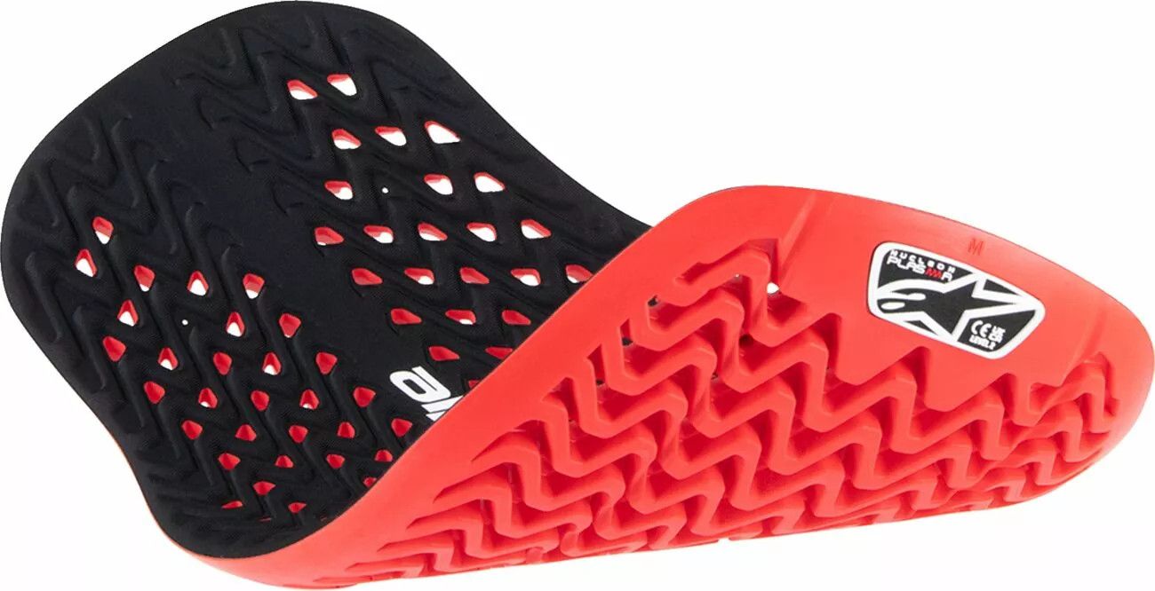 Alpinestars 6526524-31-M Nucleon Plazma Back Protector beszúrása Gerincvédő, protektoring, protektormellény 2