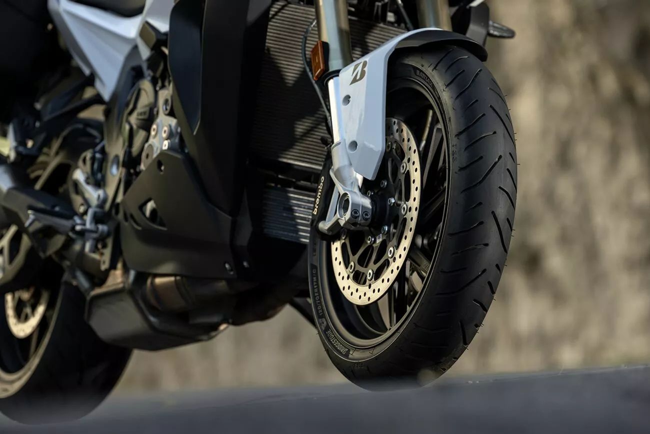 Bridgestone 30631 T33 gumiabroncs 4