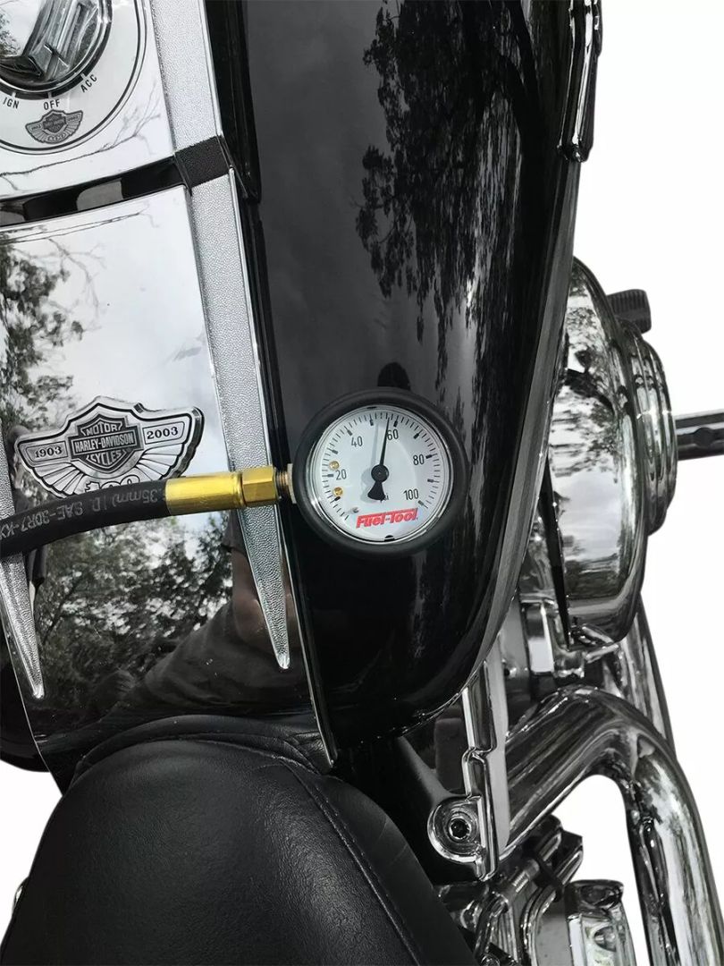 Fuel-tool MC800 üzemanyagnyomásmérő 1