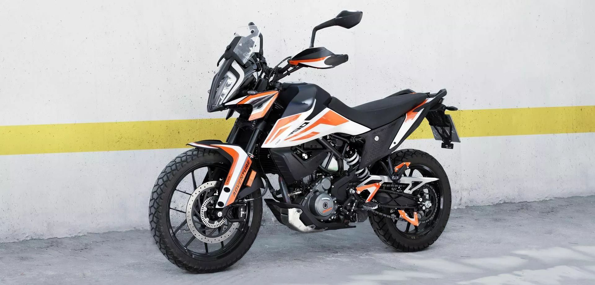 C-racer STK-KTM390ADV-W matricakészlet 1