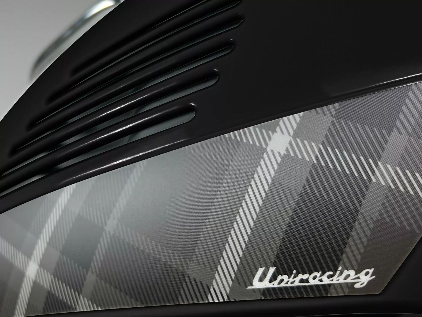Uniracing K53057 matrica 6